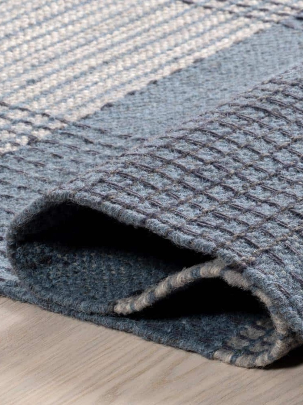 Blue Check Pattern Home rug - Picture 5 of 5